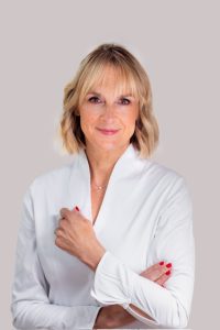 Louise Minchin Photo