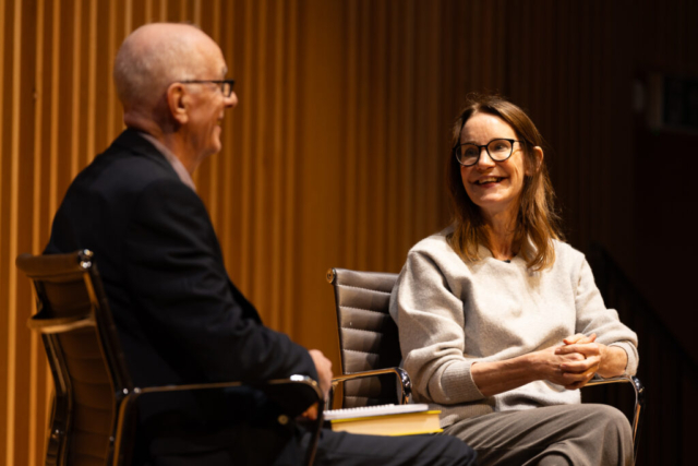 Susie Dent c Jo Shepherd